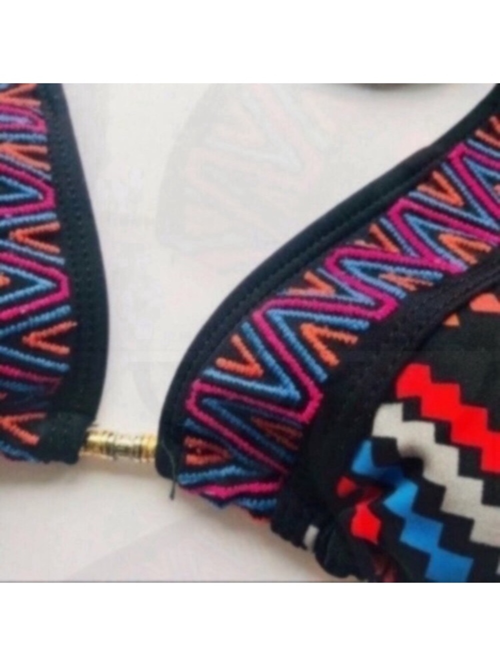 Guess Black Triangle Bikini Top Colorful Print size XS - Picture 3 of 3